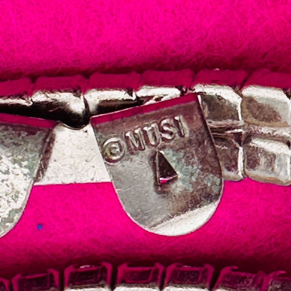 Musi Vintage Rhinestone Shoe Clips - Picture 8 of 8